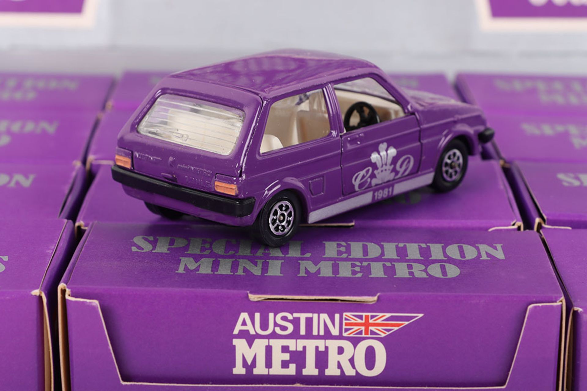 Corgi Toys Shop Counter Pack of twenty four 51693 Special Edition Austin Metro ‘To celebrate the Roy - Image 3 of 5