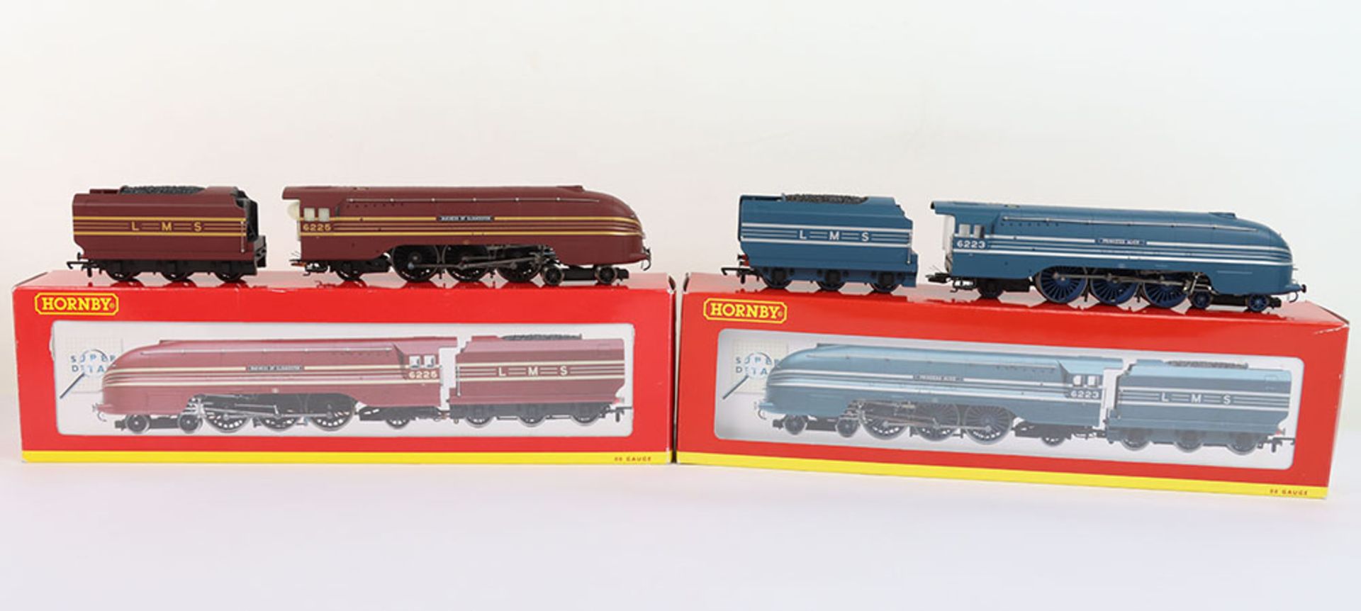 Two Hornby Railway Super Detail Coronation Class locomotives - Bild 3 aus 3