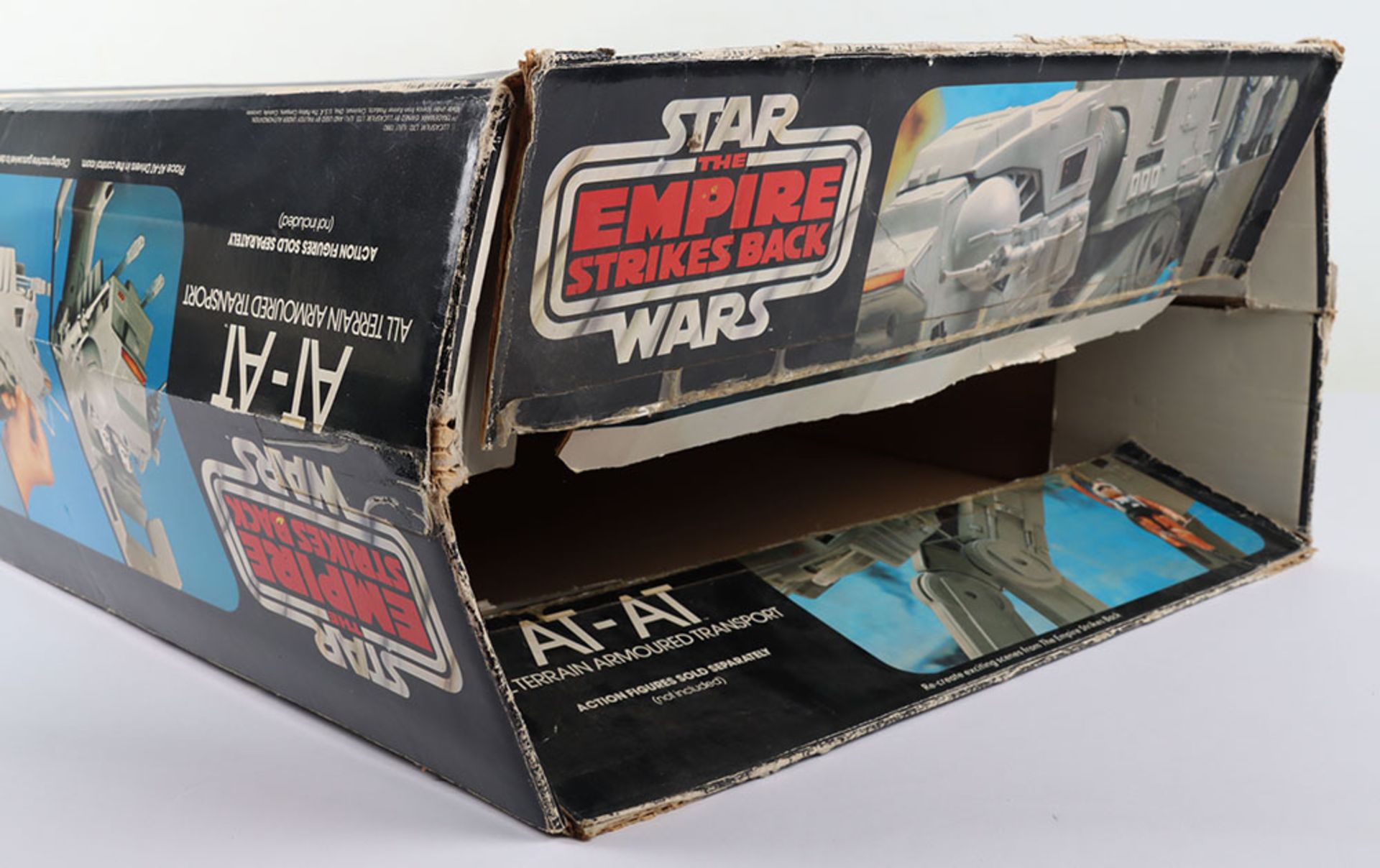 Palitoy Vintage Boxed Star Wars ‘The Empire Strikes Back’ AT-AT All Terrain Armoured Transport - Image 8 of 10