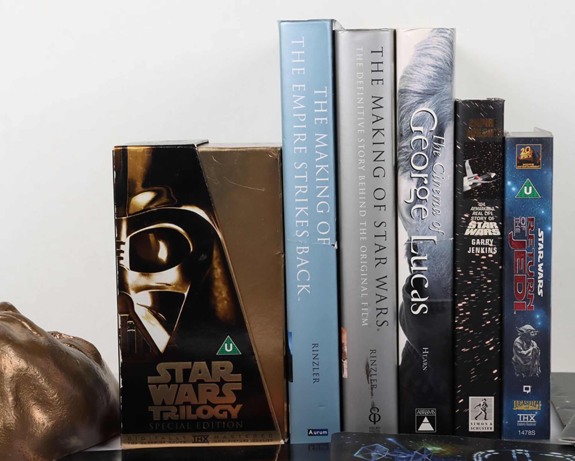 Quantity of Star Wars Films, books and memorabilia - Bild 2 aus 4