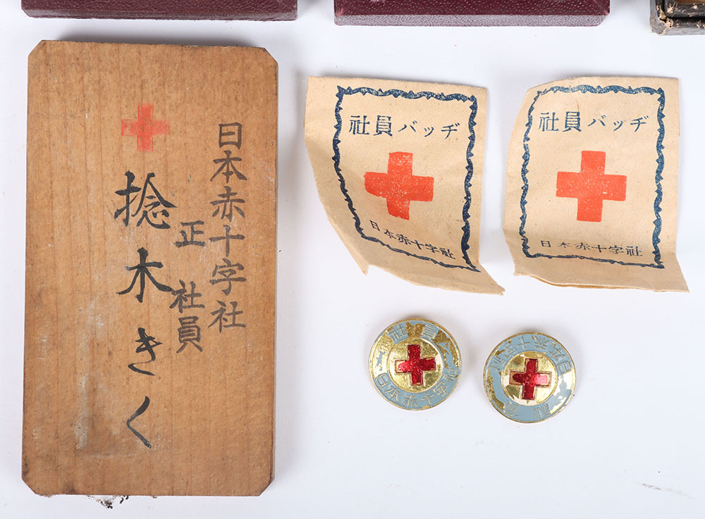 WW2 Japanese Red Cross Medal Grouping - Image 4 of 7
