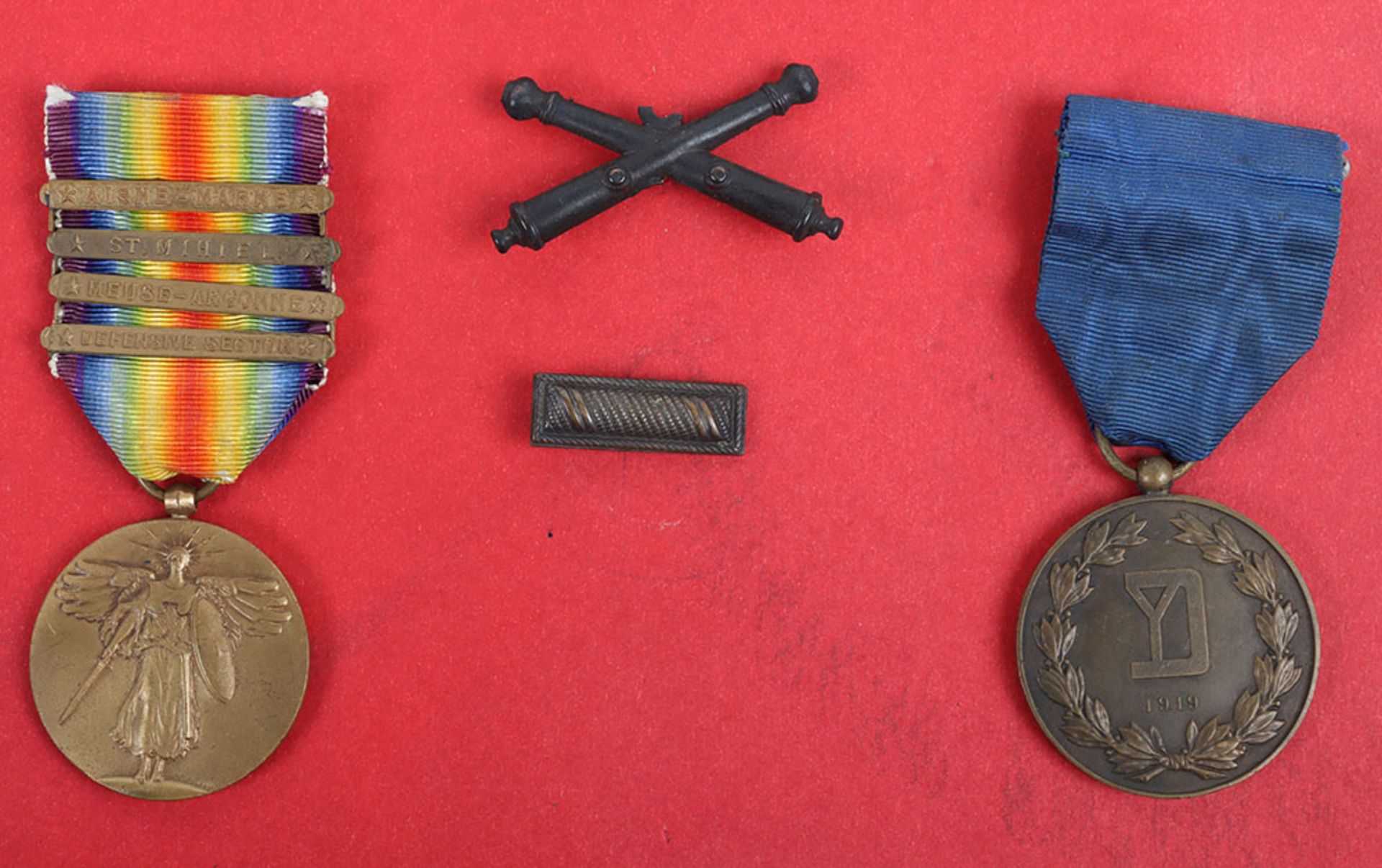 WW1 American Officers Medal and Paperwork Grouping of 2nd Lieutenant Thomas C Chalmers 26th Yankee D - Image 2 of 17