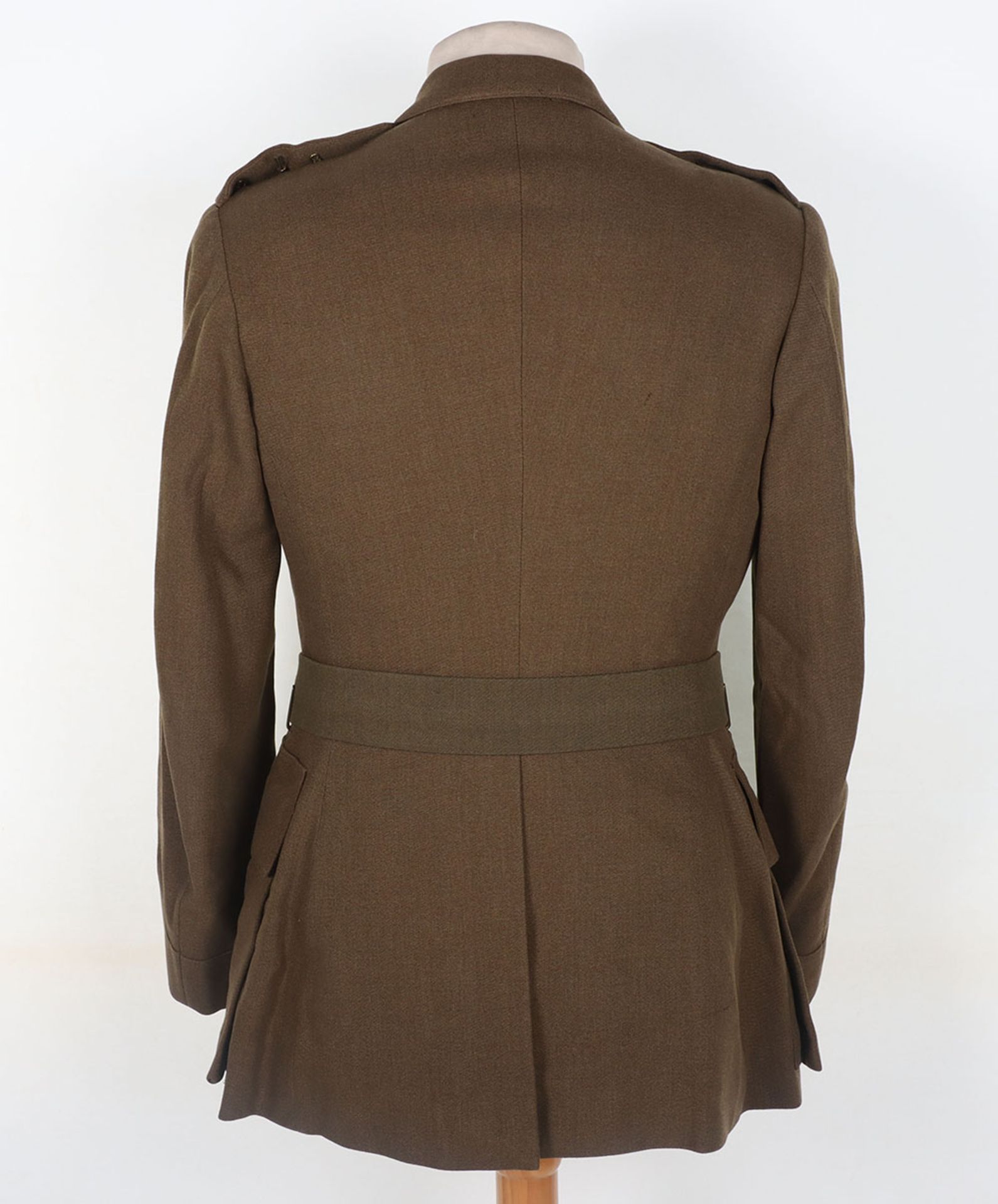 WW2 Officers Service Dress Uniform of Captain K Berry Royal Artillery - Image 8 of 13