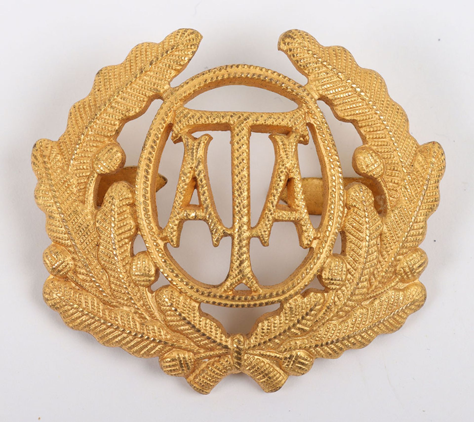 WW2 Air Transport Auxiliary (A.T.A) Officers Cap Badge