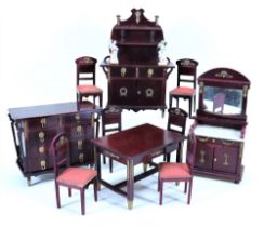 Suite of wooden Art Nouveau Dolls House furniture, German 1890s,