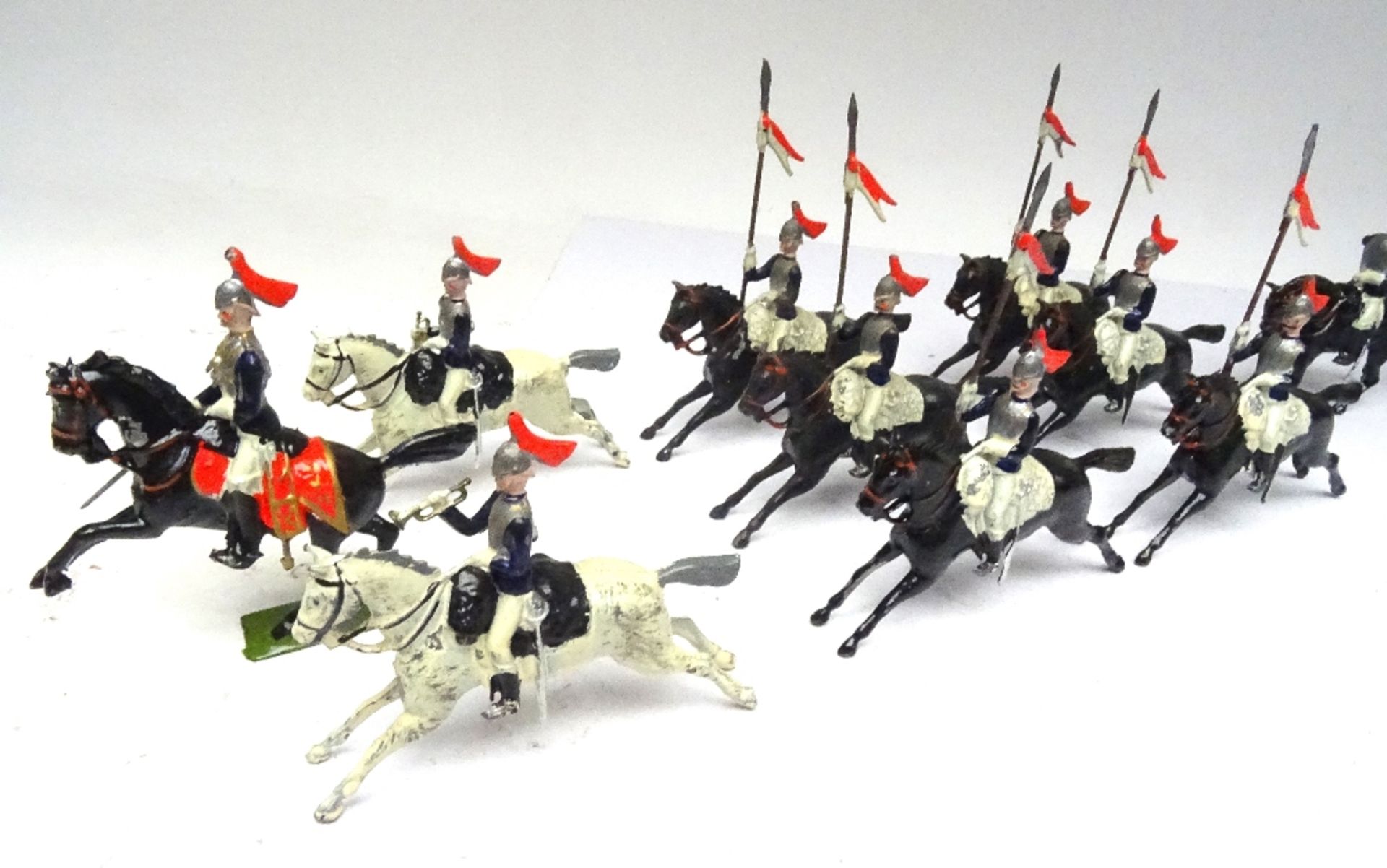 Britains two-tier display set 93, Royal Horse Guards and Coldstream Guards - Image 4 of 9
