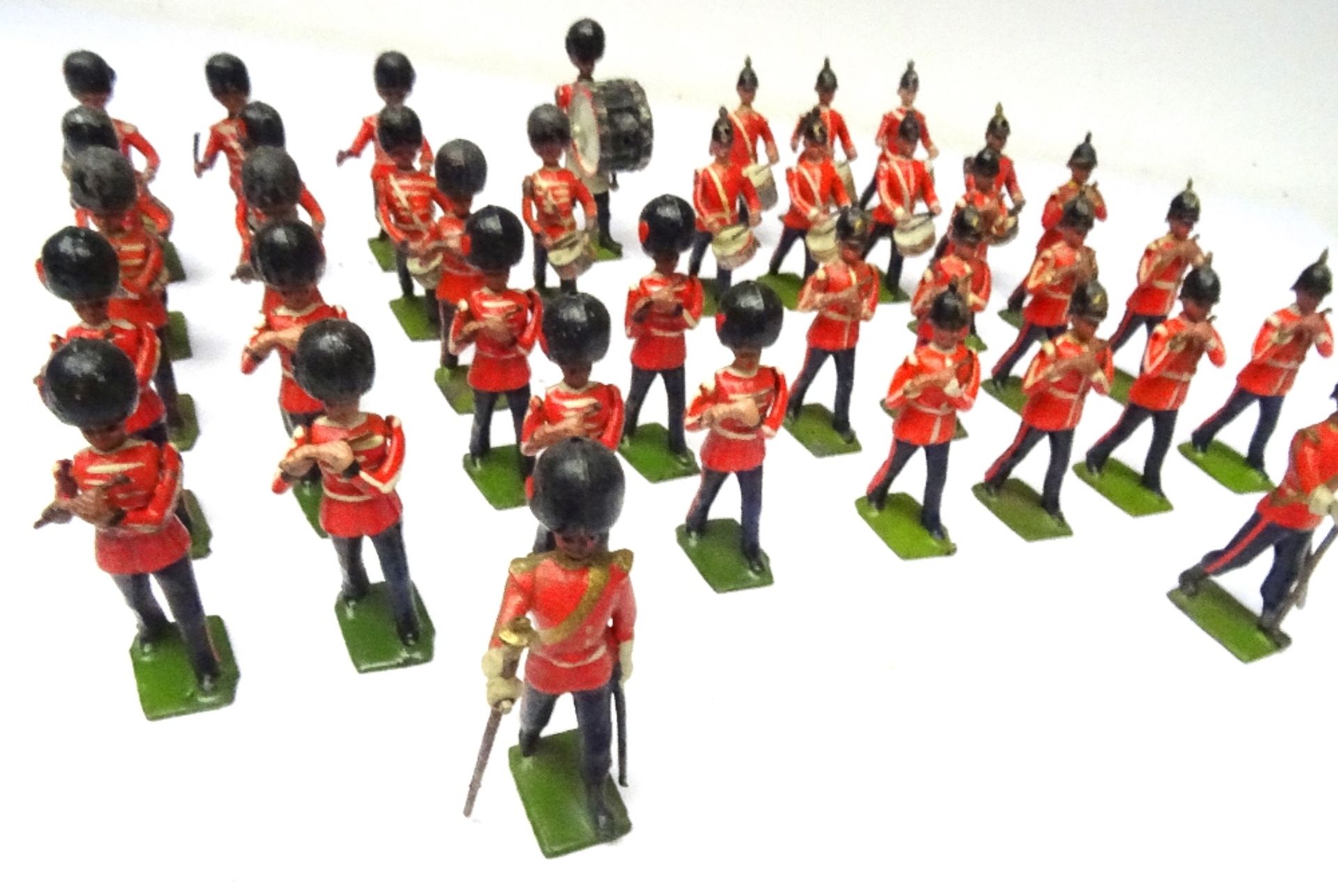 Britains from sets 321 and 322, Drum and Fife Bands of the Infantry of the Line - Image 6 of 7