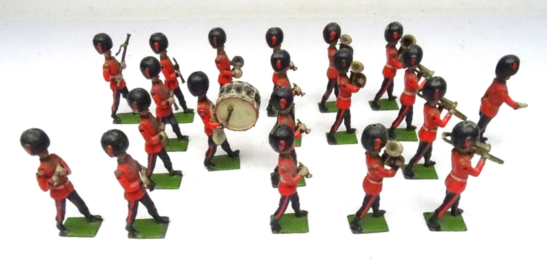 Britains set 37, Band of the Coldstream Guards - Image 3 of 4