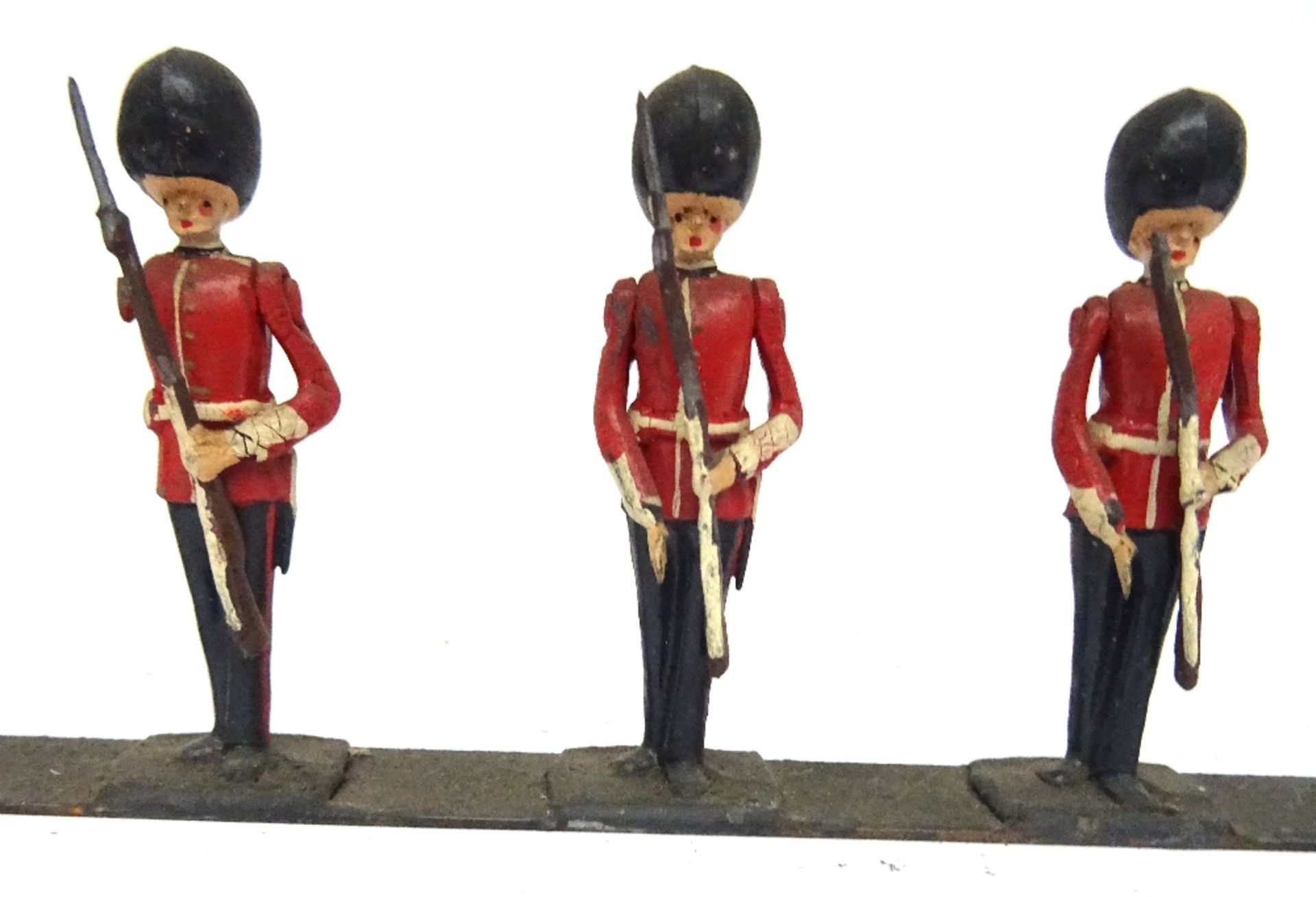 Britains Foot Guards at present - Bild 2 aus 6