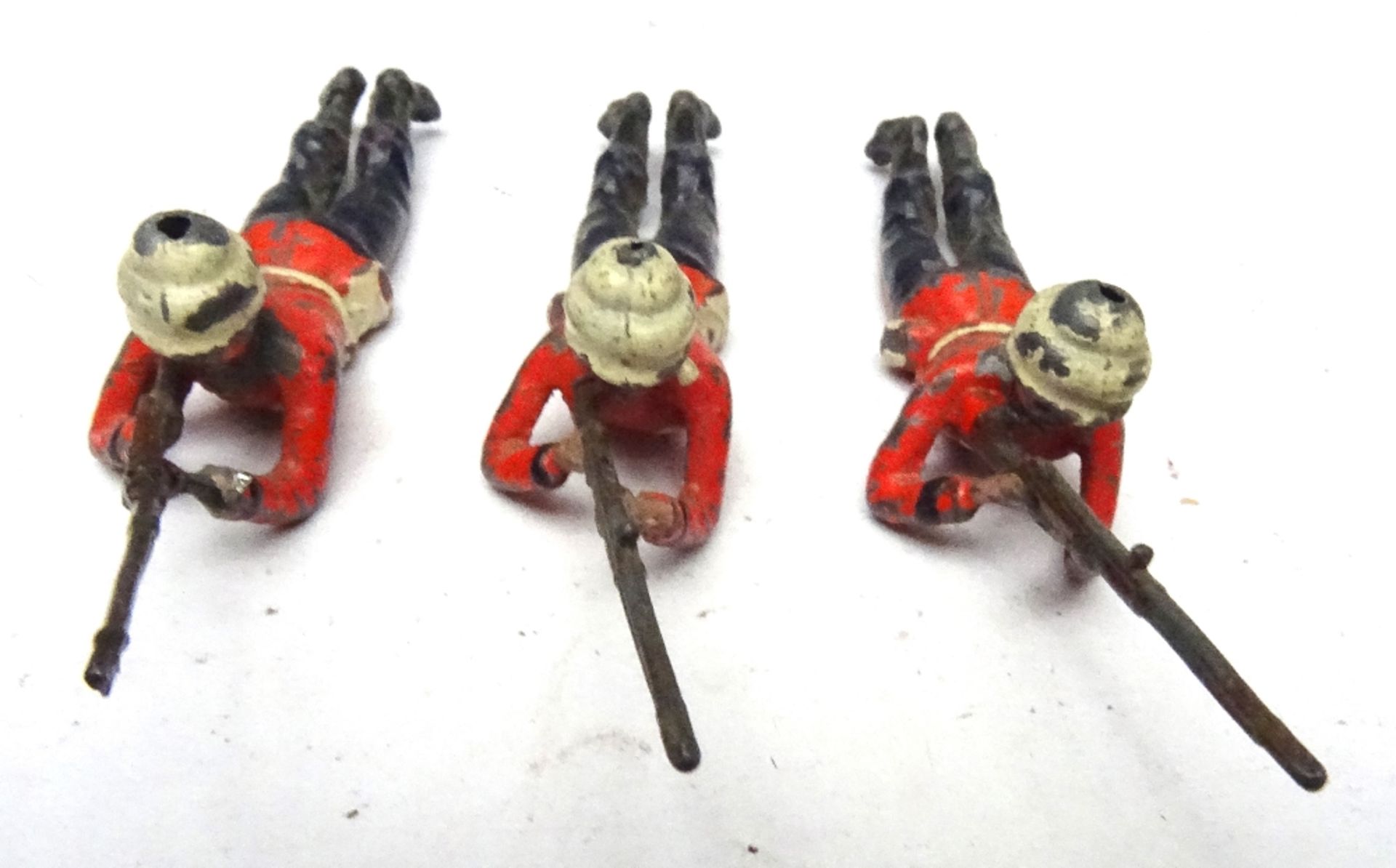 Britains EXTREMELY RARE counter pack soldiers lying firing - Image 2 of 4