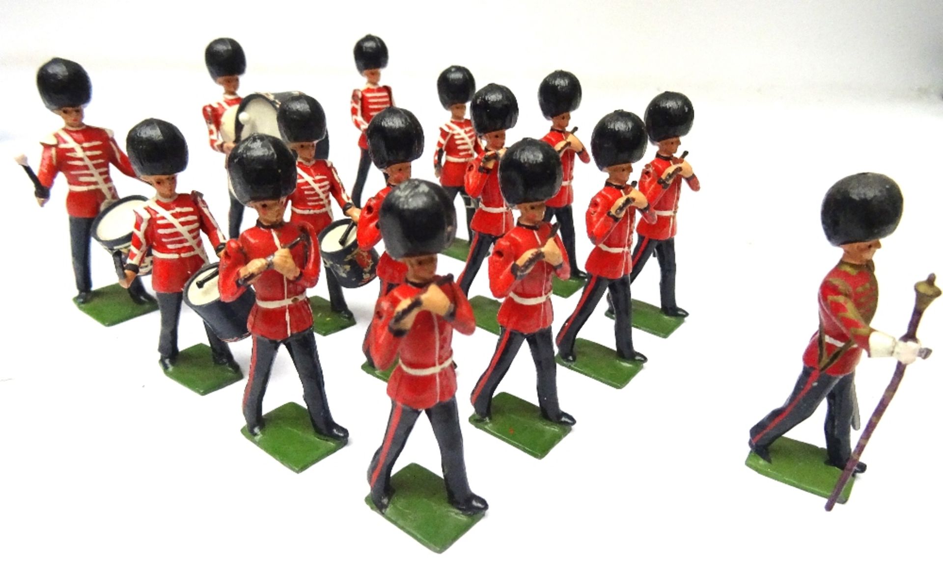 Britains massed Drums and Pipes of the Scots and Irish Guards - Bild 7 aus 12
