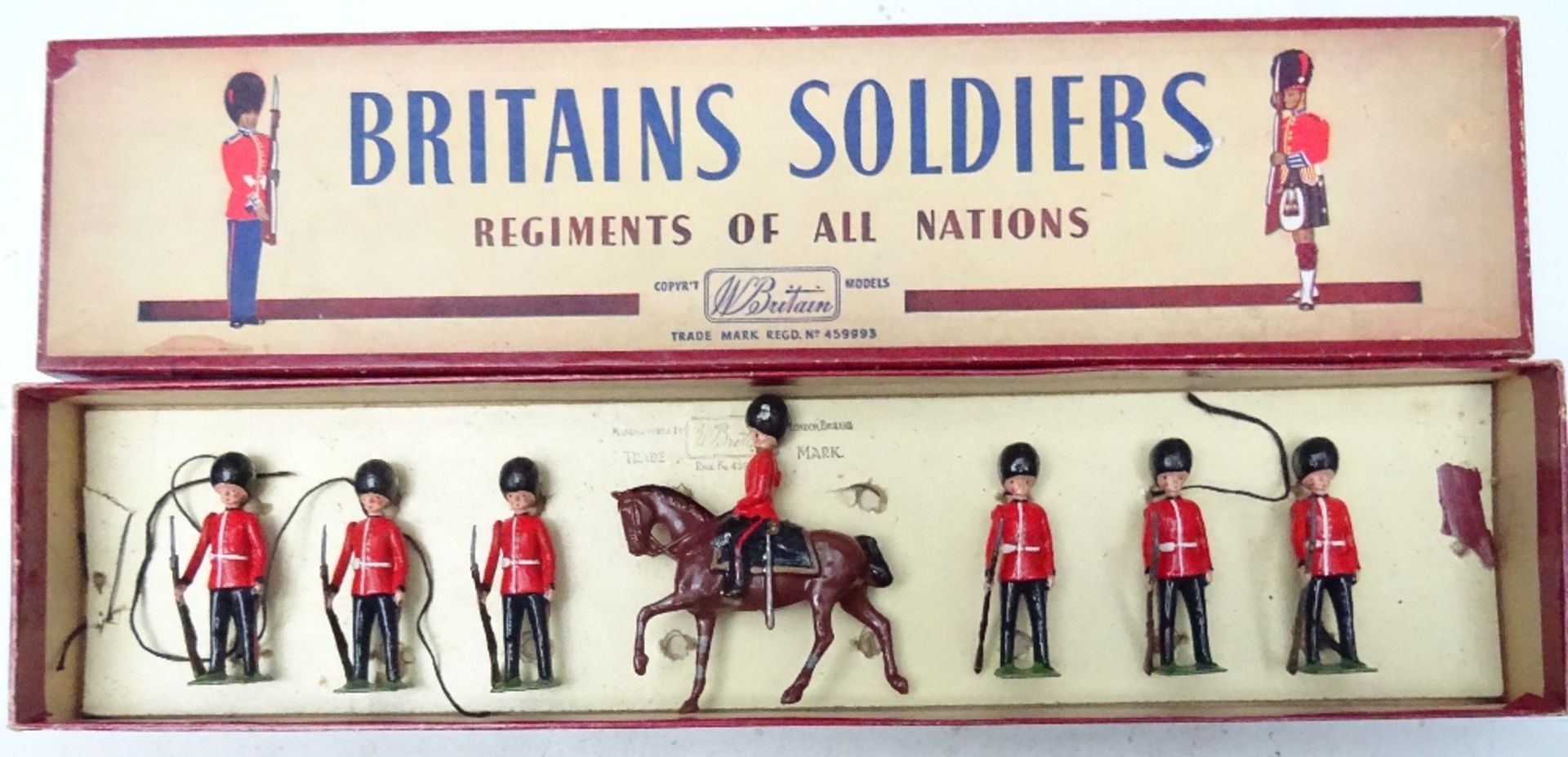 Britains Foot Guards set 2083 Welsh Guards - Image 2 of 6