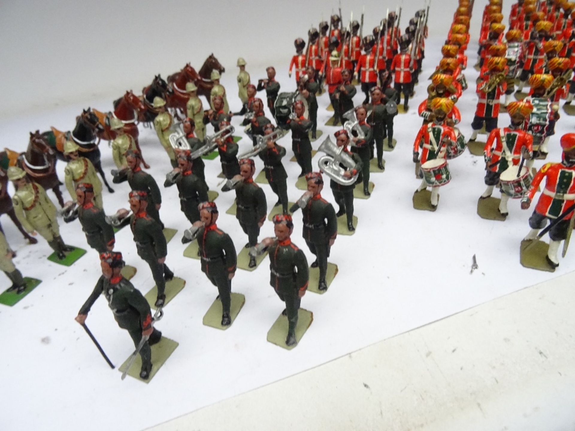 British Indian Army by John Ruddle: British Cavalry dismounted - Bild 4 aus 8