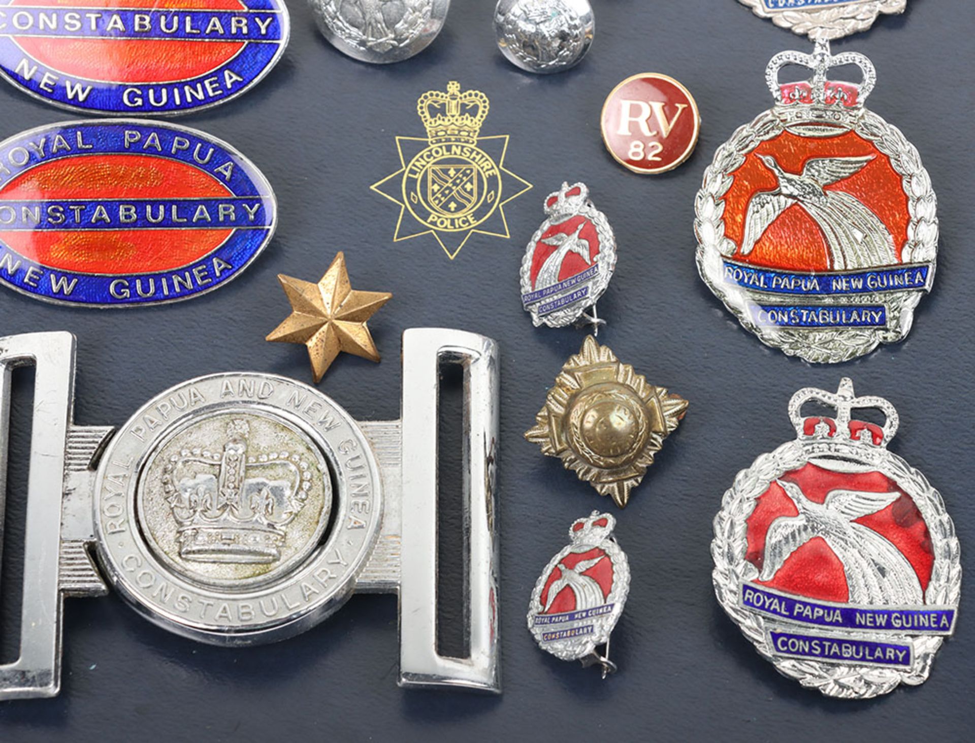 Royal Papua & New Guinea Constabulary Badges - Image 5 of 5