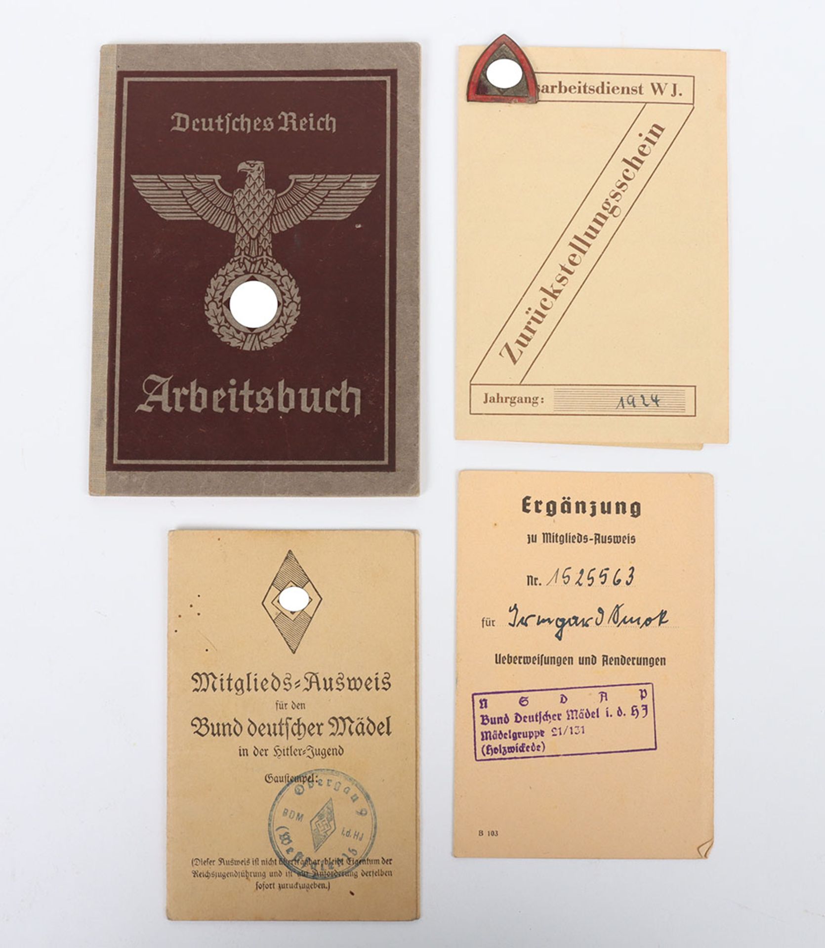 Third Reich German HJ/BDM Grouping