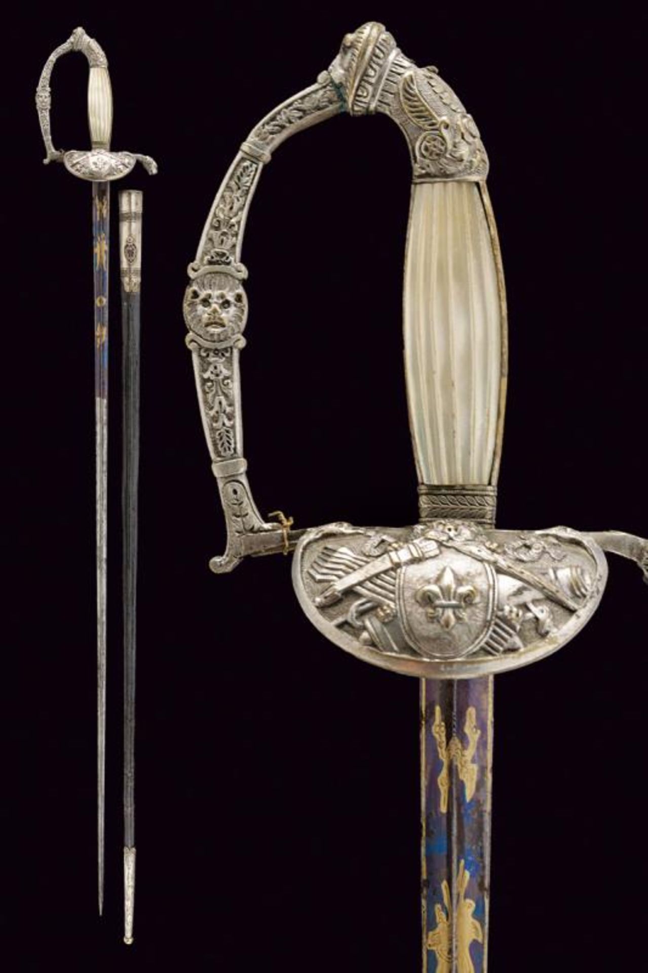 A court official's smallsword