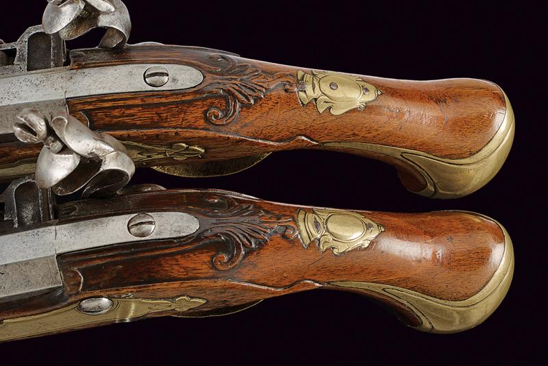 A rare 1733 pattern pair of flintlock 'Maréchaussée' officer's pistol - Image 4 of 5