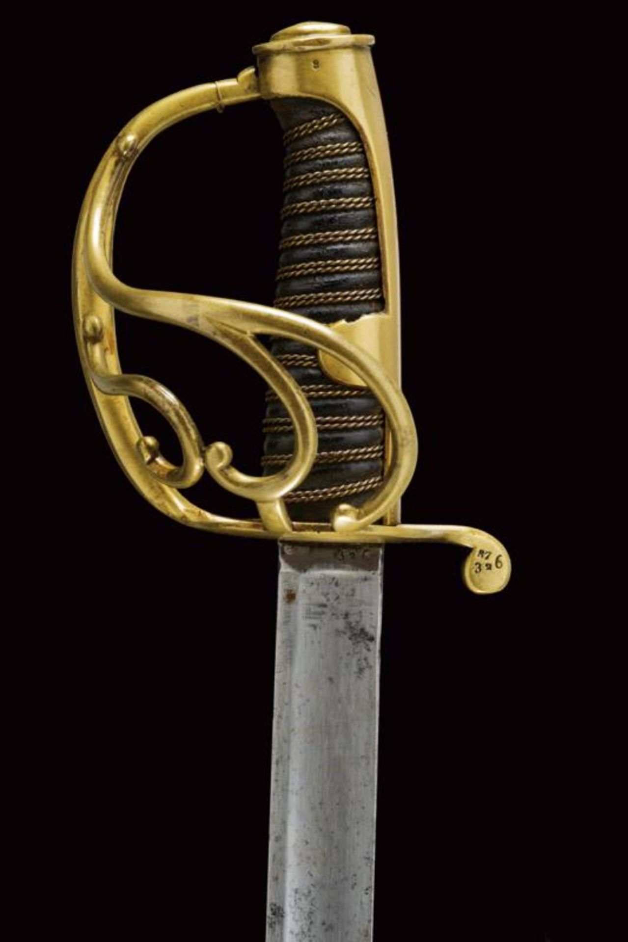 A Noble Guard officer's sabre - Image 2 of 9