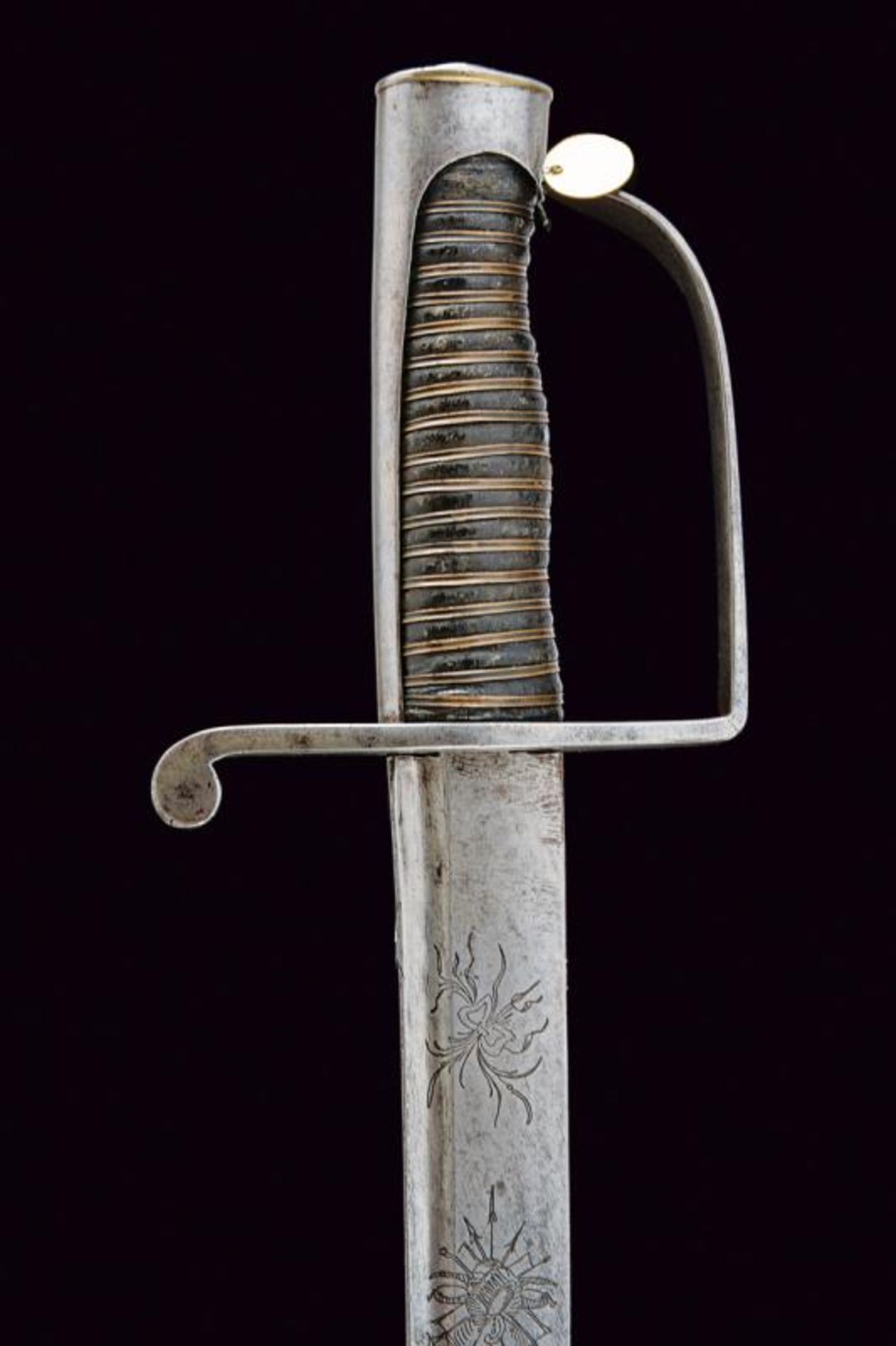 A sabre with engraved blade - Bild 2 aus 6