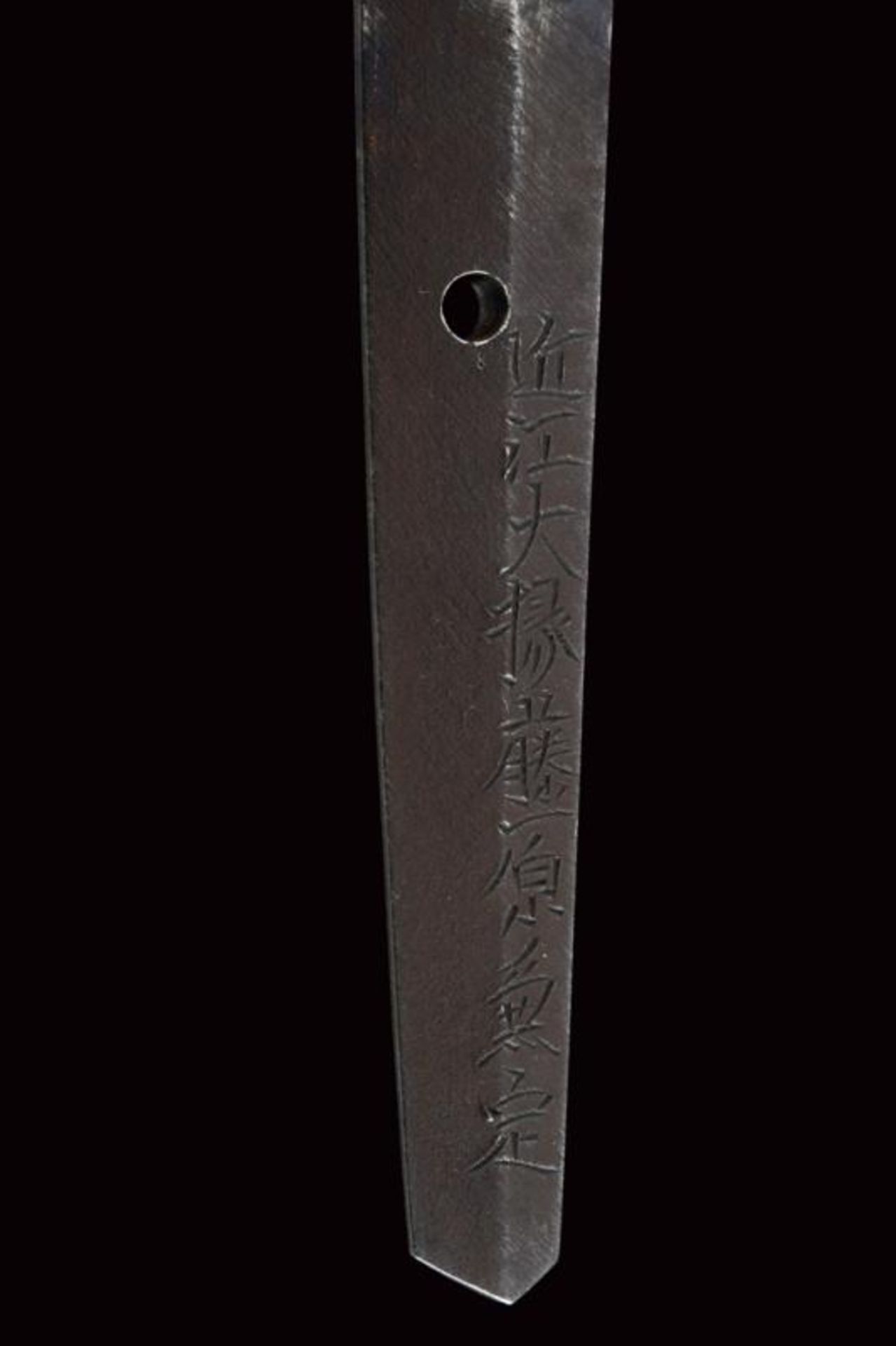 A fine wakizashi signed Omi Daijo Fujiwara Kane Sada - Image 12 of 14