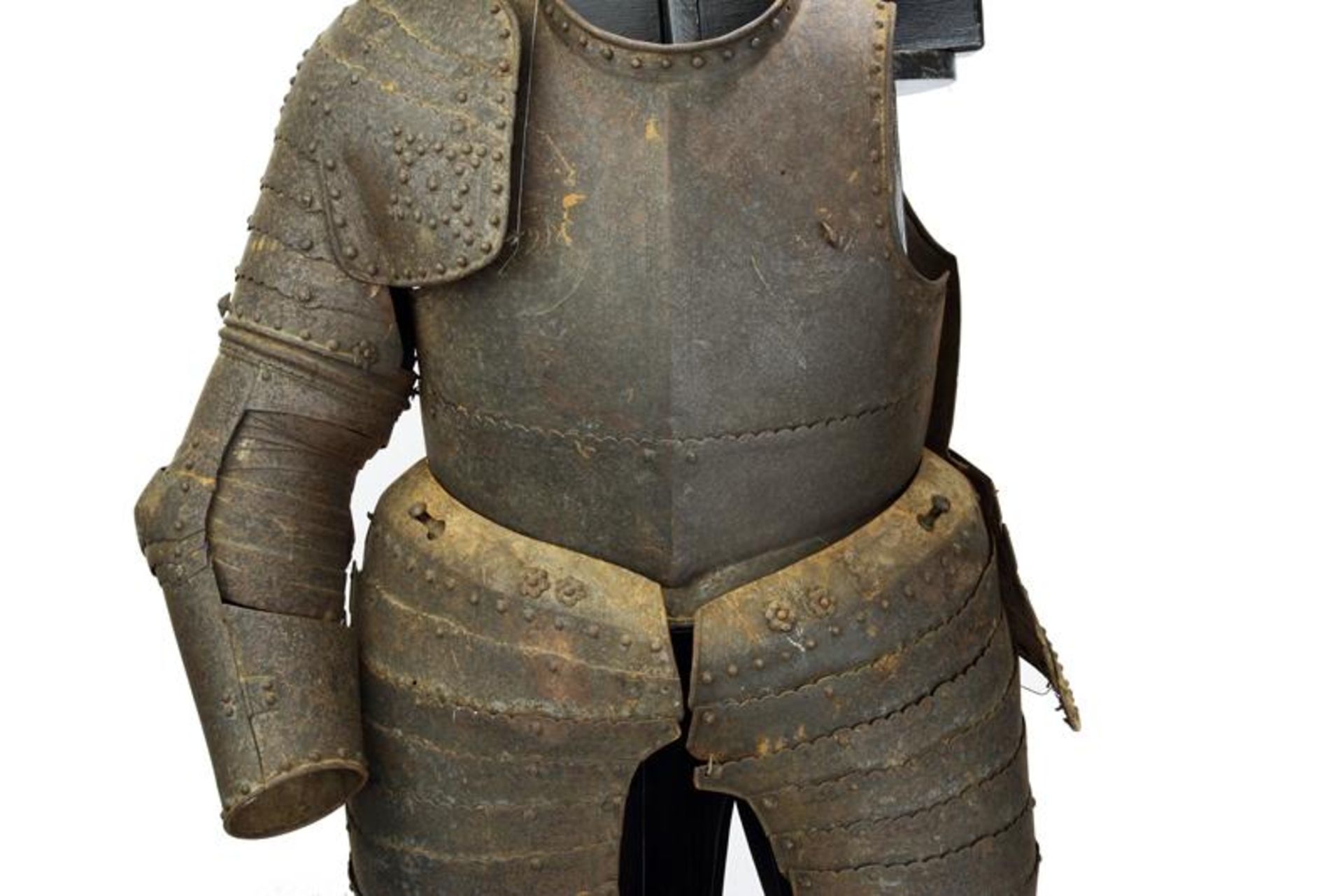A three-quarter armour for an officer - Image 2 of 8