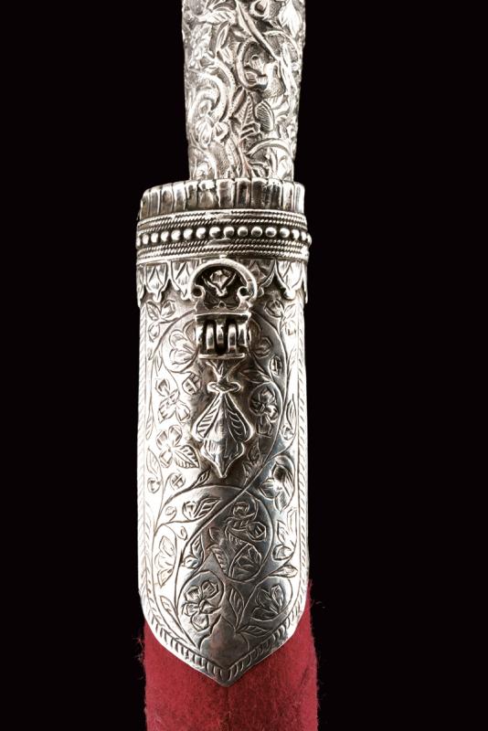 A fine silver mounted knife - Image 2 of 9
