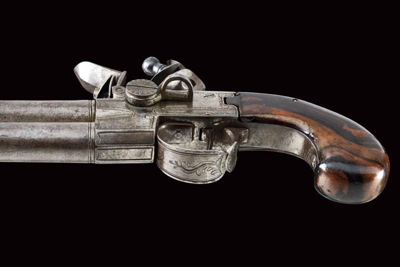 An over-and under-barreled flintlock pocket pistol - Image 4 of 4