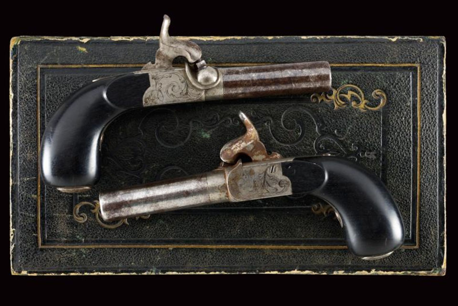 A cased pair of percussion pocket pistols by Lepage-Moutier - Bild 4 aus 8