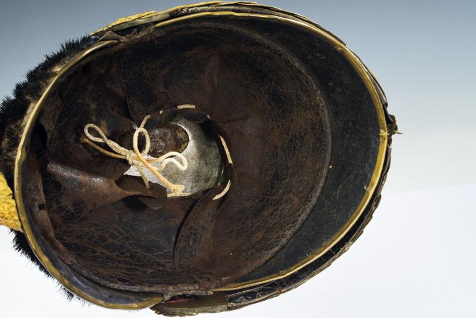 A cavalry trooper's helmet, epoch king Umberto I of Italy - Bild 4 aus 5
