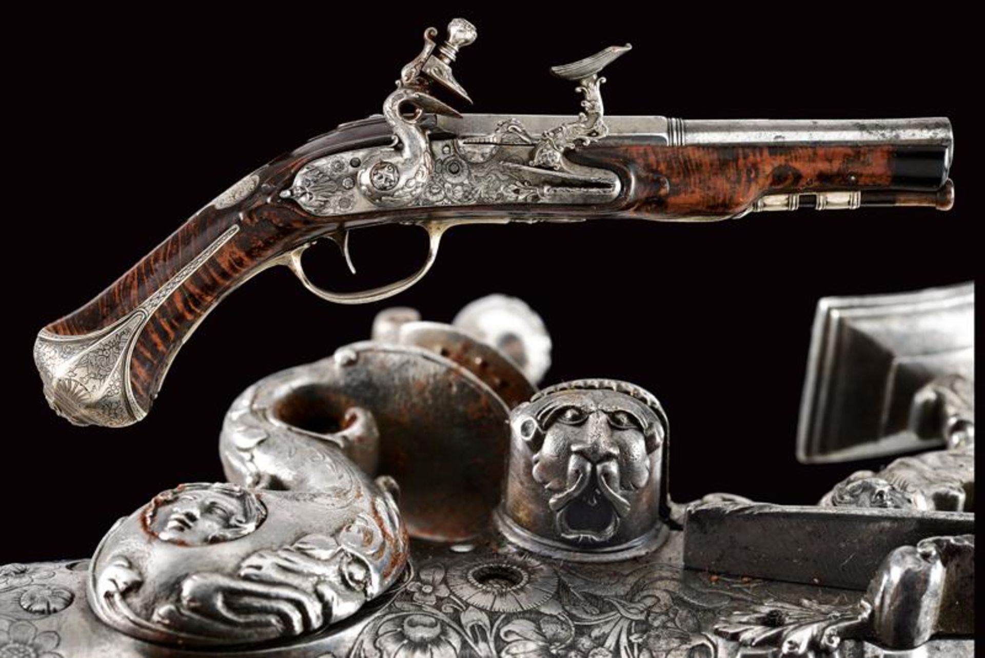 A fine snaphaunce lock pistol by Acqua Fresca