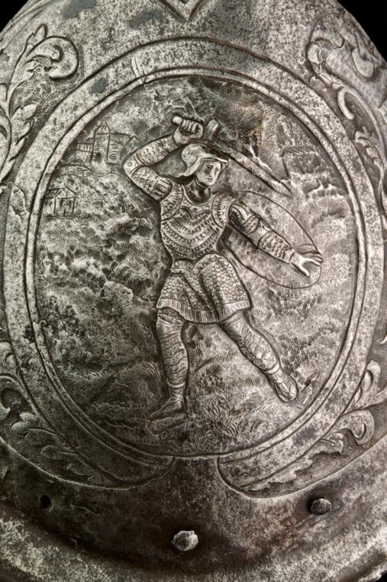 An embossed morion - Bild 4 aus 6