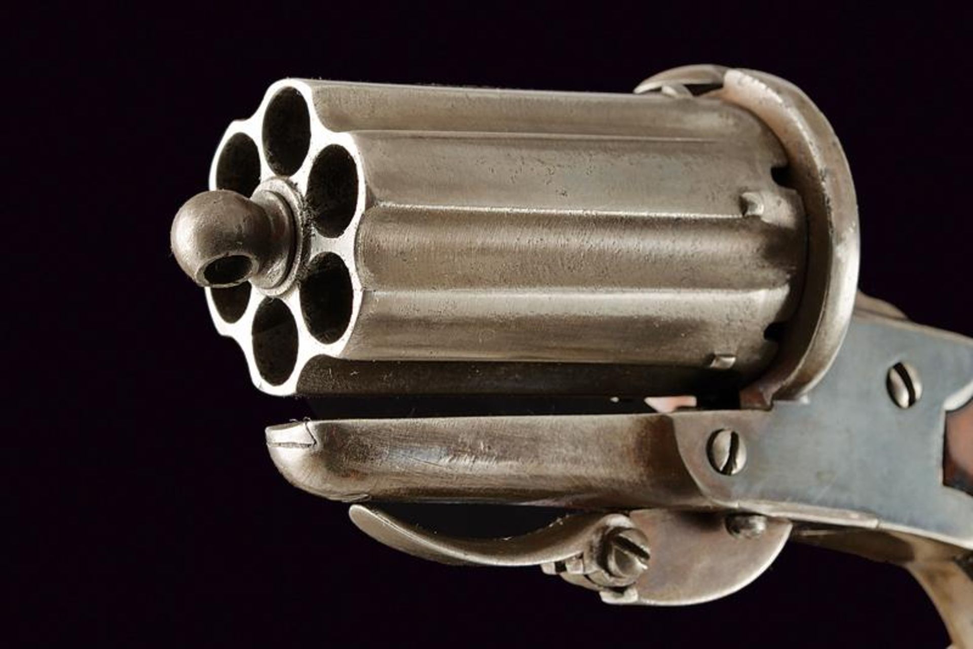 A pin-fire pepperbox revolver - Bild 2 aus 4