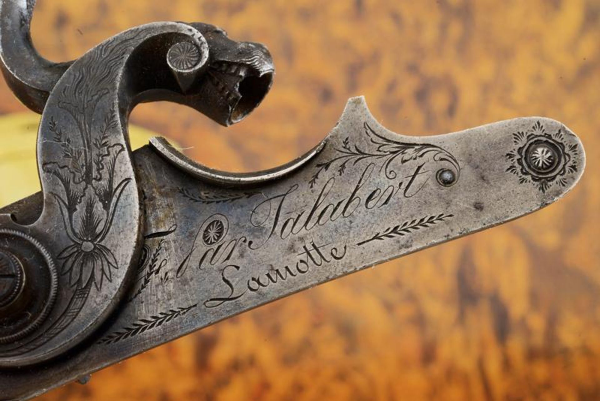 A beautiful cased silver mounted double-barrelled gun by Lamotte-Jalabert - Bild 16 aus 27