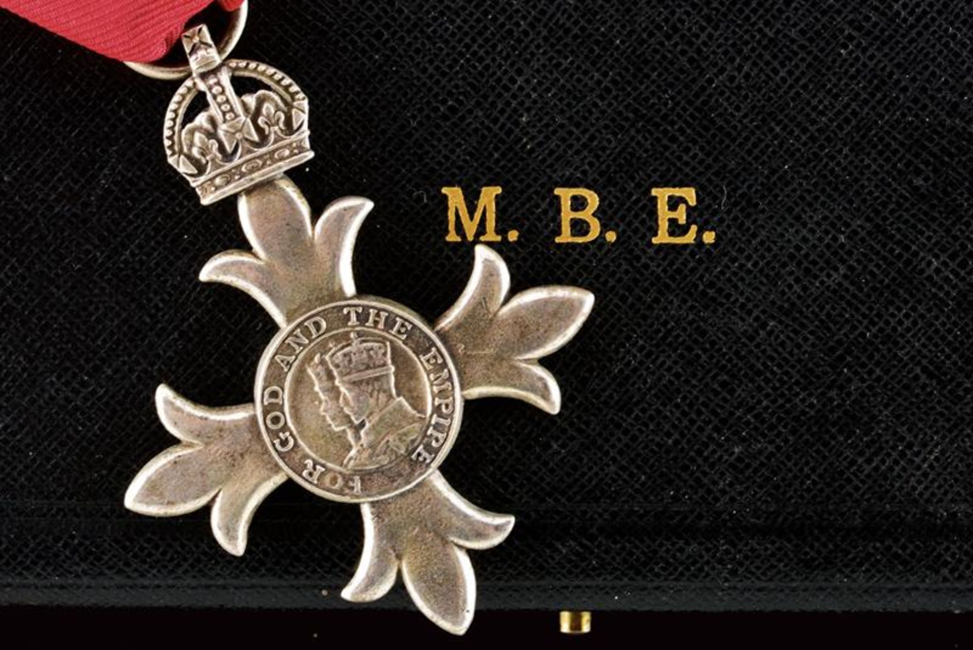 Order of the British Empire (1917 - today) - Bild 3 aus 3