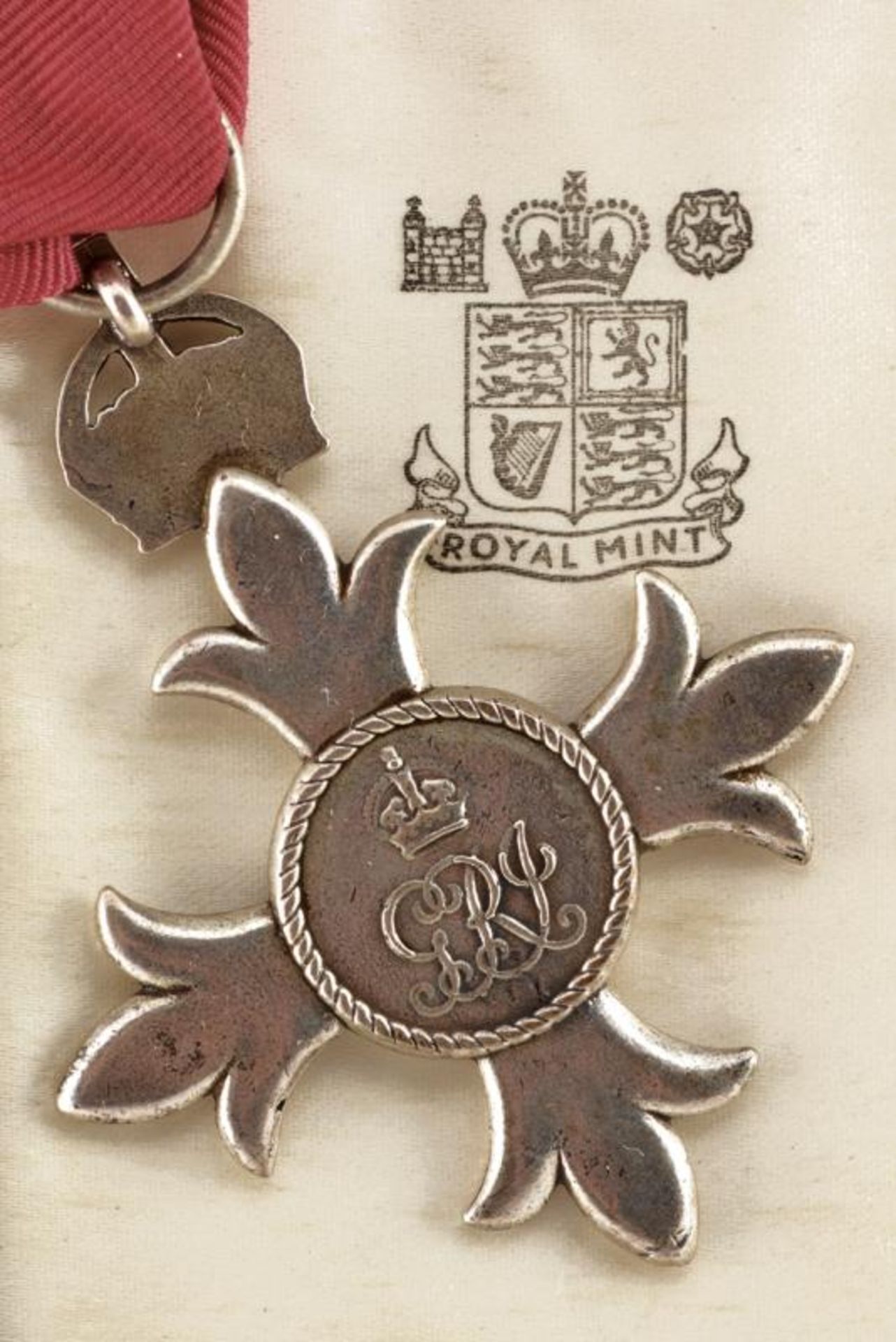 Order of the British Empire (1917 - today) - Bild 2 aus 3