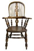 Early 19th century elm and ash Yorkshire Windsor armchair