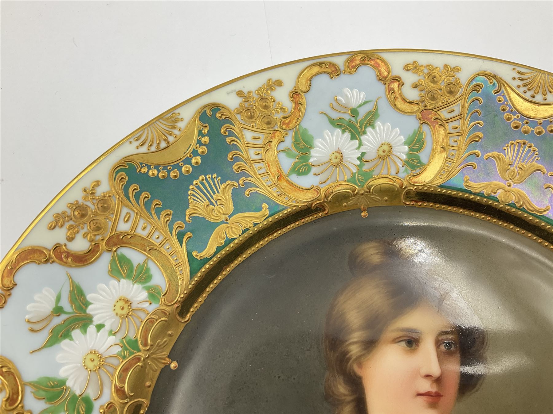 Two late 19th century cabinet plates in the manner of Vienna - Image 7 of 24