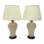 Pair of table lamps of baluster form