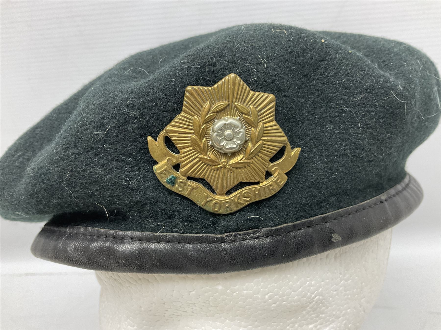 WW1 British Army Derby Scheme 1915 Attested armband; beret with East Yorkshire cap badge; pair of fu - Image 14 of 19