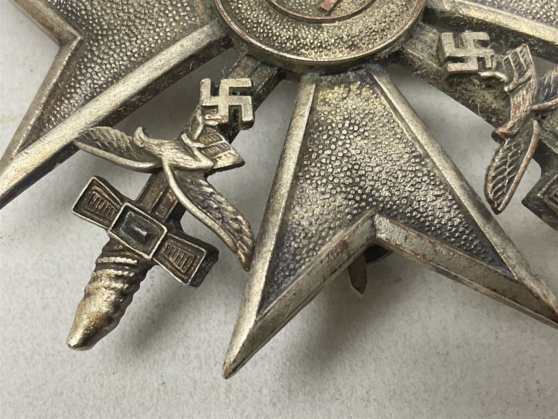 German Spanish Cross with silvered finish; stamped verso L/12; probably a post-WW2 copy - Image 5 of 10