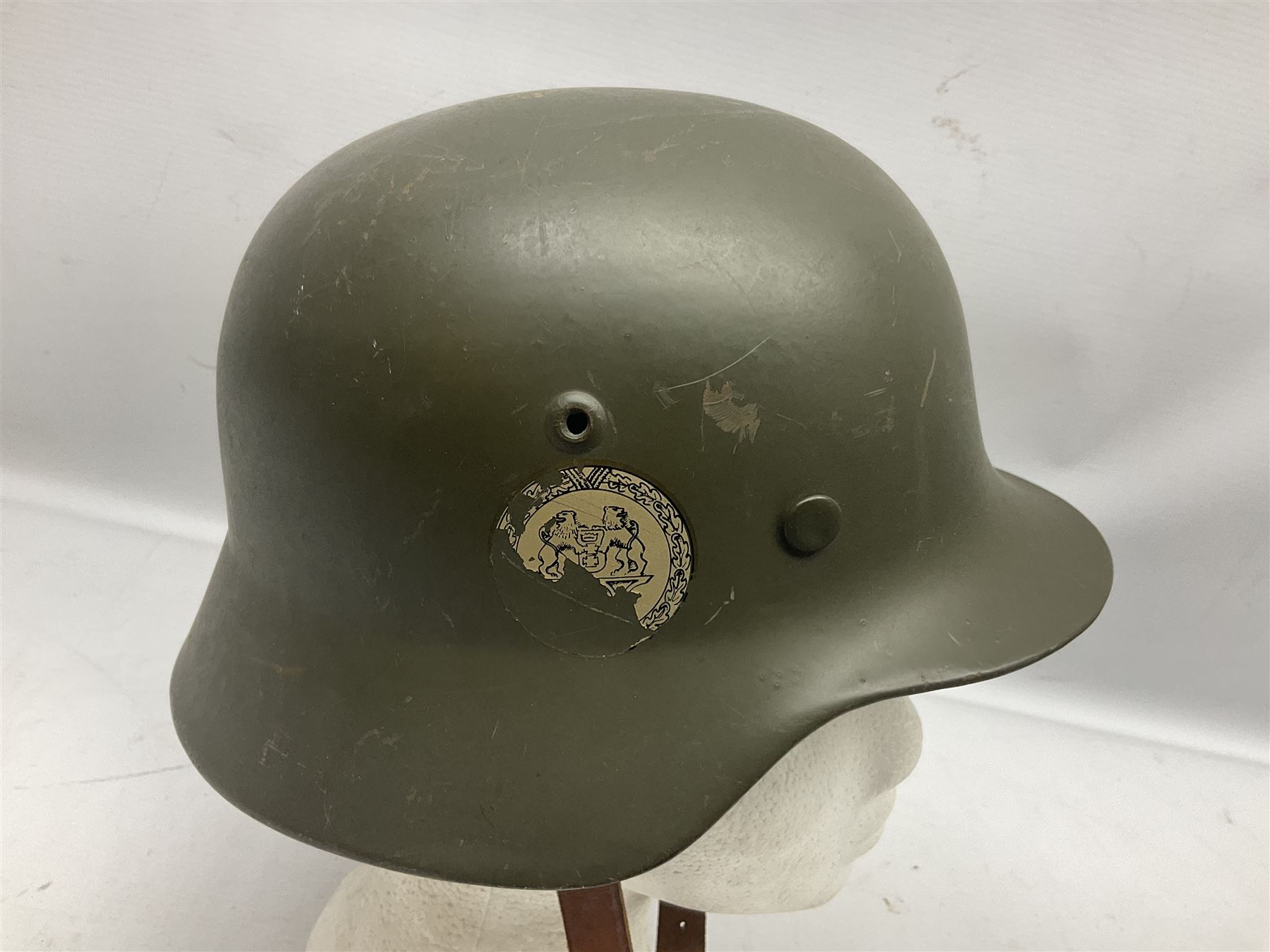 German M35 style steel helmet marked ET60 to the side skirt and 4197 to the back apron - Image 5 of 11