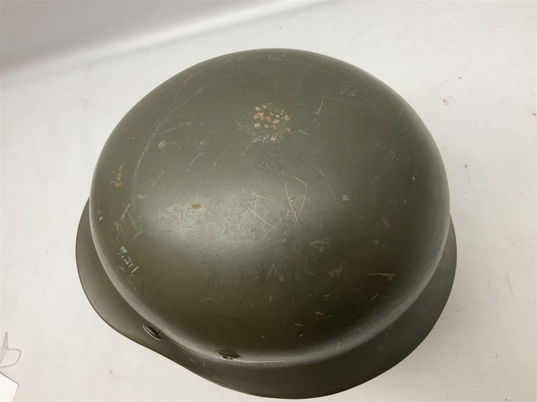 German M35 style steel helmet marked ET60 to the side skirt and 4197 to the back apron - Image 3 of 11