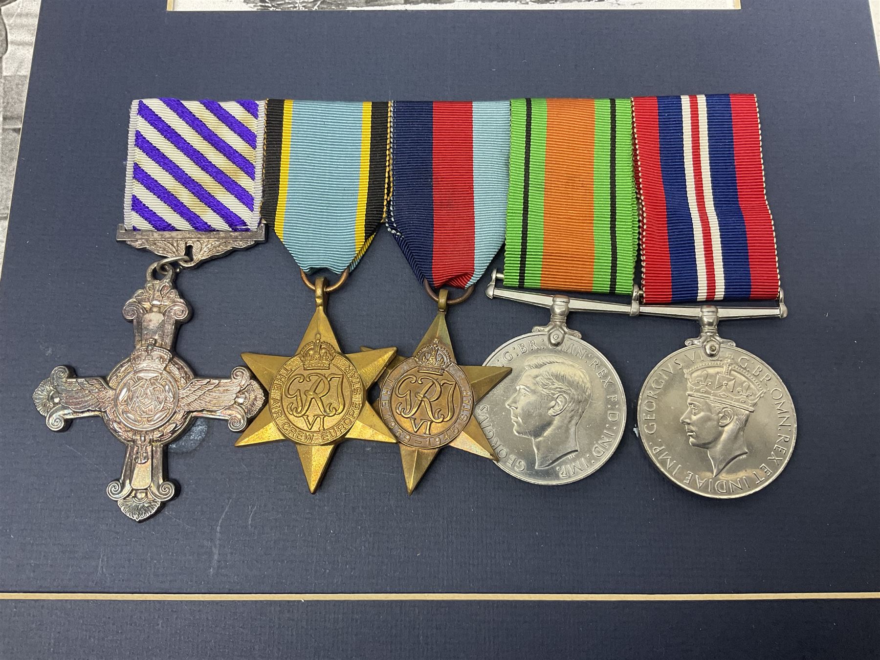 Warrant Officer Gordon Pearce D.F.C. R.A.F.V.R. - display of five medals comprising copy Distinguish - Image 8 of 9