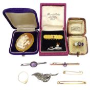 Victorian and later jewellery including 9ct gold opal