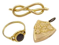 Edwardian 9ct gold shield design locket pendant