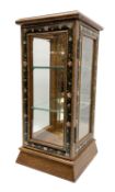 Small display cabinet of square form