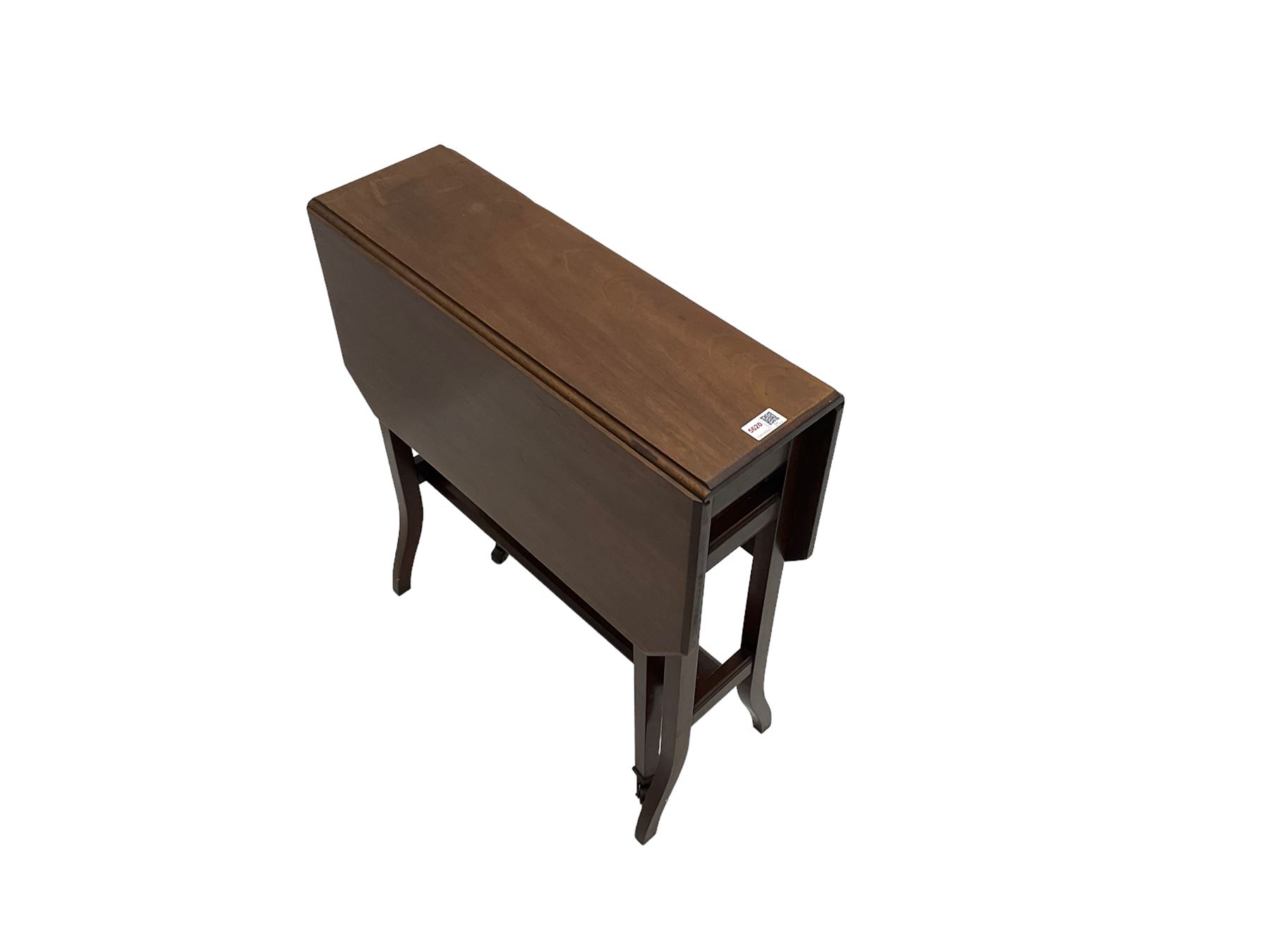 Small Edwardian mahogany Sutherland table - Image 2 of 2