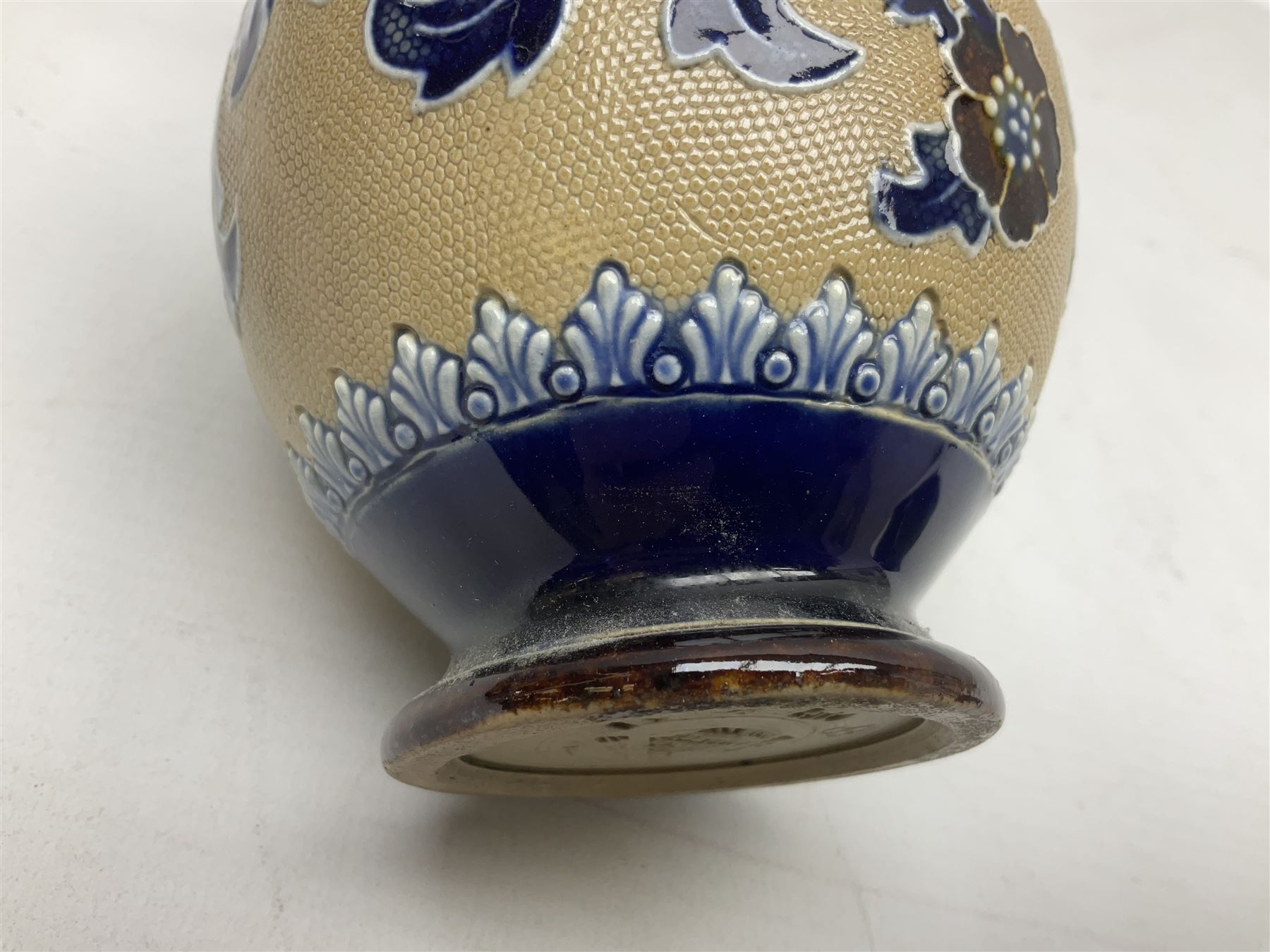 Small Moorcroft footed bowl - Image 8 of 9