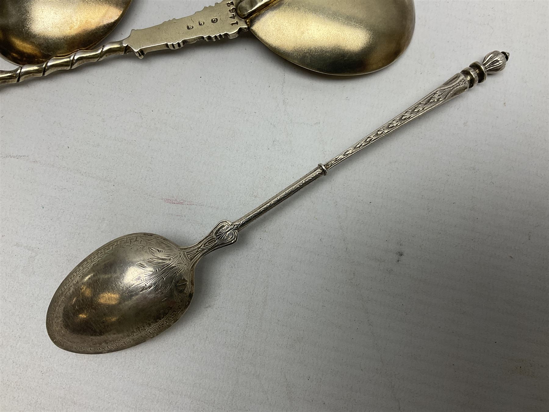Silver spoon with elongated stem and engraved detail - Image 5 of 5