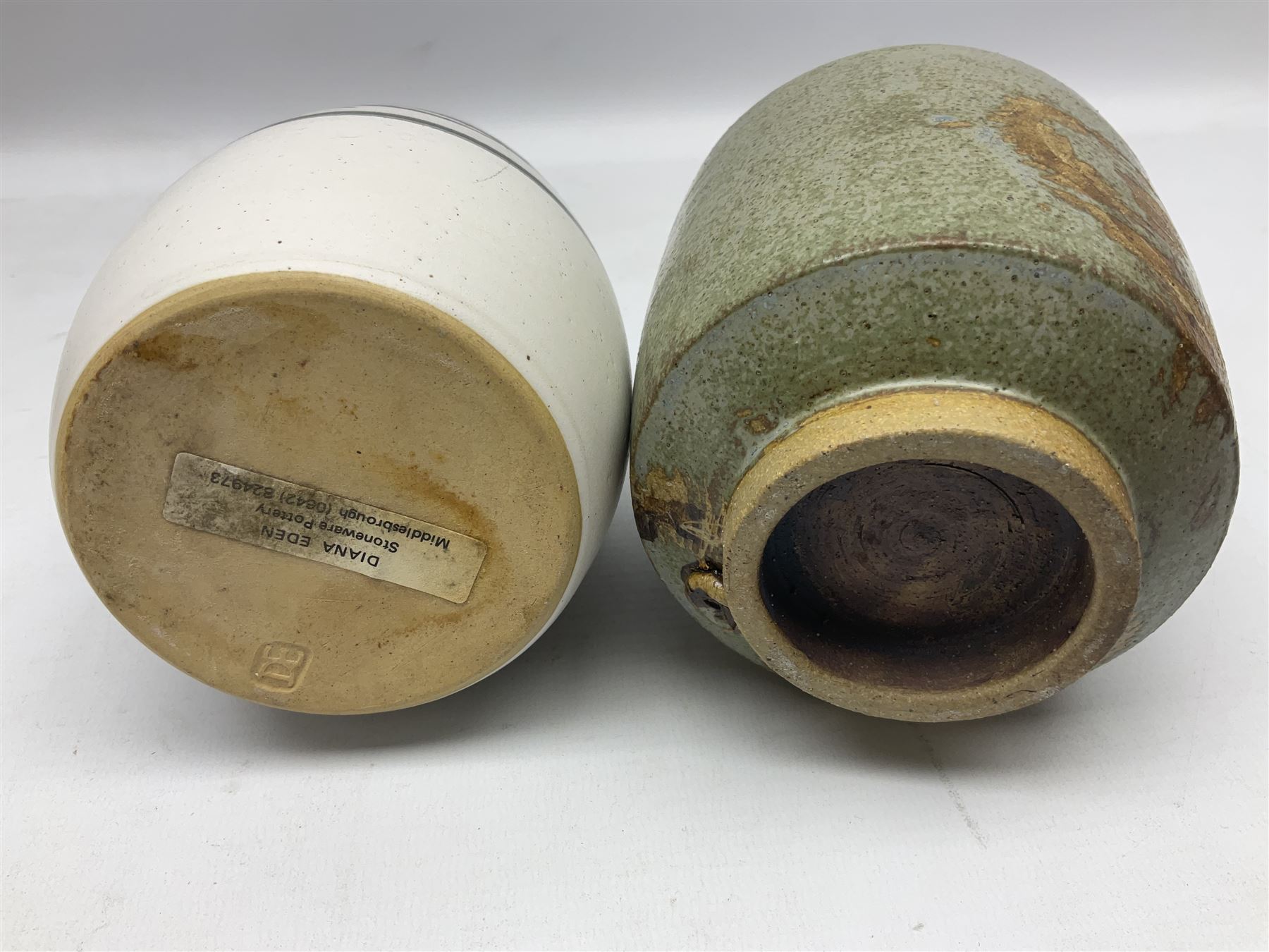 Collection of studio pottery - Image 14 of 17